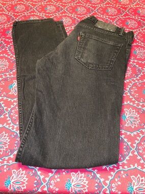 EUC Men’s 511 Levi Jeans, Black.  Sz W 30, L 32.